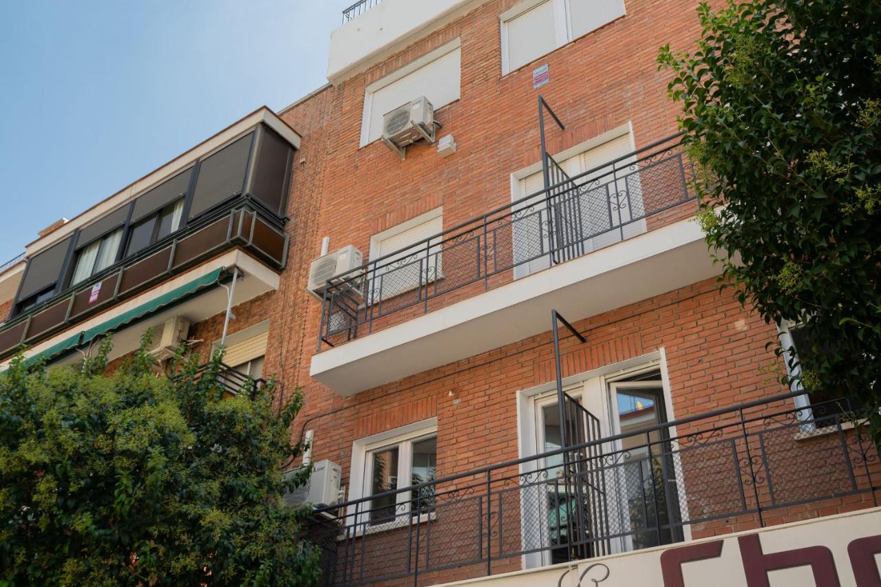 Apartamento Atico Reformado En Madrid Rio Alquiler Temporal Exterior foto