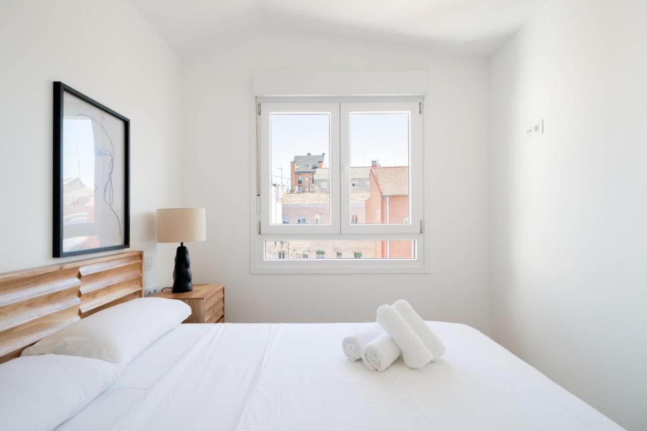 Apartamento Atico Reformado En Madrid Rio Alquiler Temporal Exterior foto